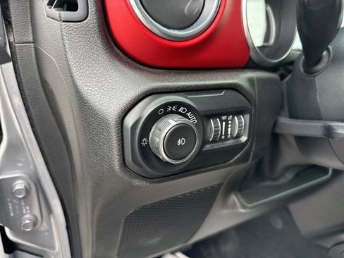 Used 2019 Jeep Wrangler Unlimited Rubicon AWD/4WD image 27