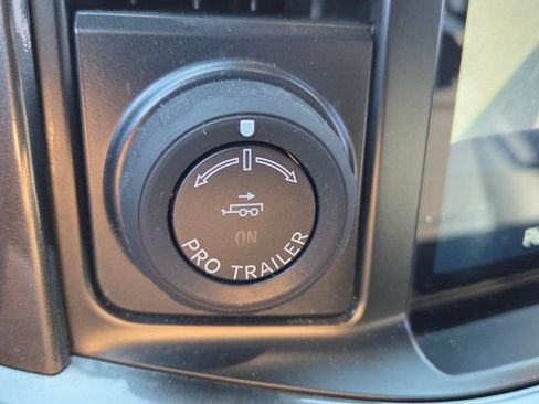Used 2022 Ford F150 XLT w/ Equipment Group 302A High AWD/4WD image 24