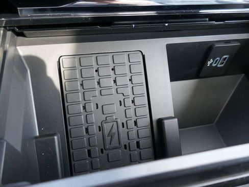 New 2026 Ford F250 Lariat image 29