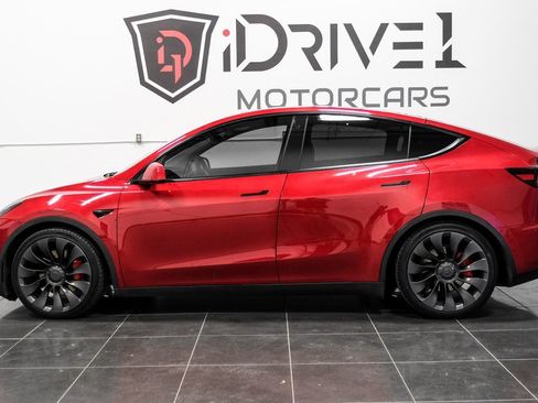 Used 2020 Tesla Model Y Long Range image 13