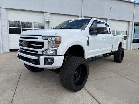 Used 2022 Ford F350 Lariat AWD/4WD image 1