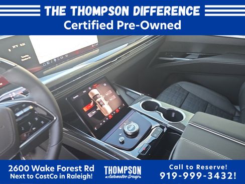 Used 2026 Cadillac Escalade V AWD/4WD image 26