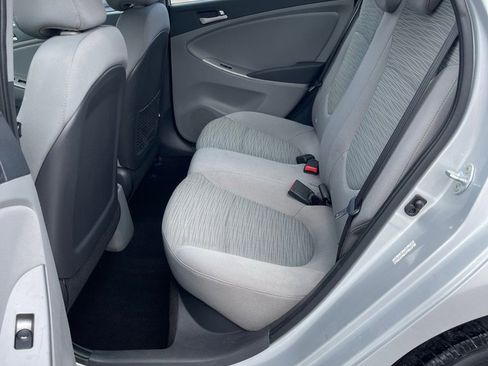 Used 2015 Hyundai Accent GLS image 10