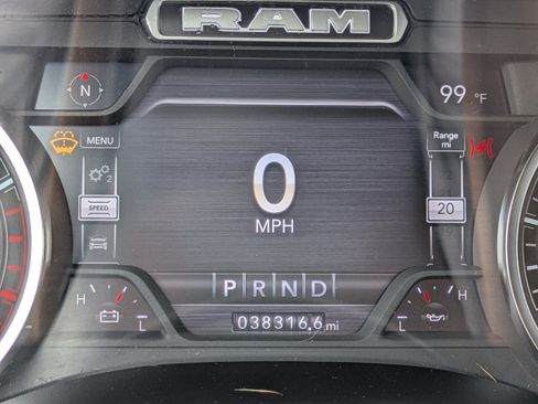Used 2023 RAM 2500 Laramie AWD/4WD image 25
