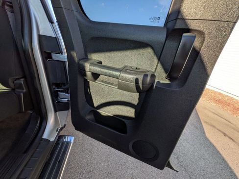 Used 2013 Chevrolet Silverado 2500 LT w/ Interior Plus Package image 23