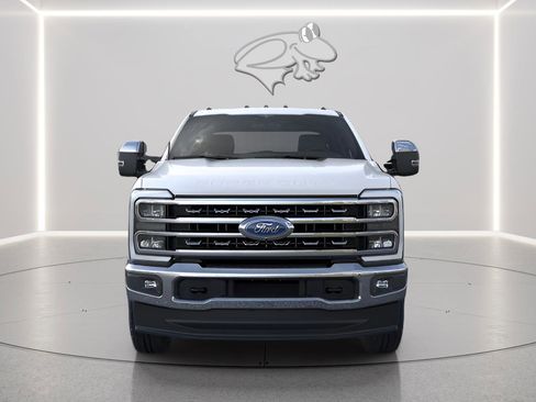 New 2026 Ford F250 Lariat w/ Chrome Package image 8