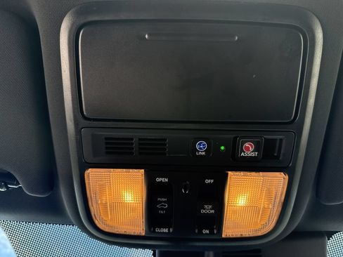 Used 2022 Honda Passport Elite image 38