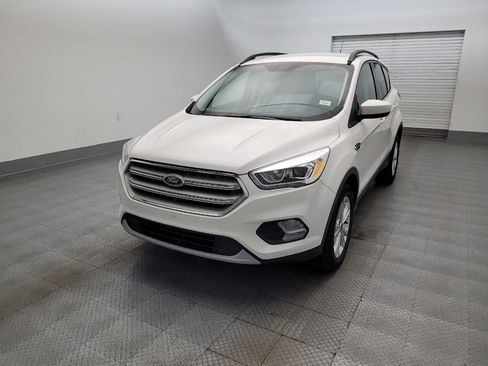 Used 2018 Ford Escape SEL image 15