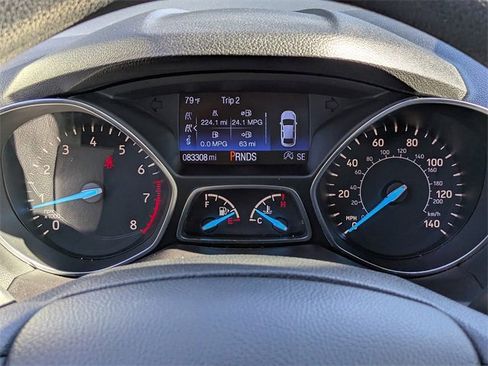 Used 2019 Ford Escape SE image 31