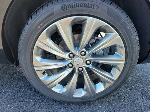 New 2026 Buick Envista Avenir image 5