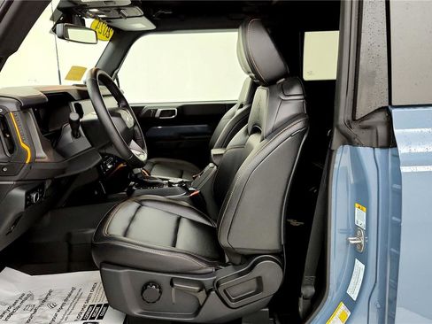 Used 2024 Ford Bronco Badlands image 24
