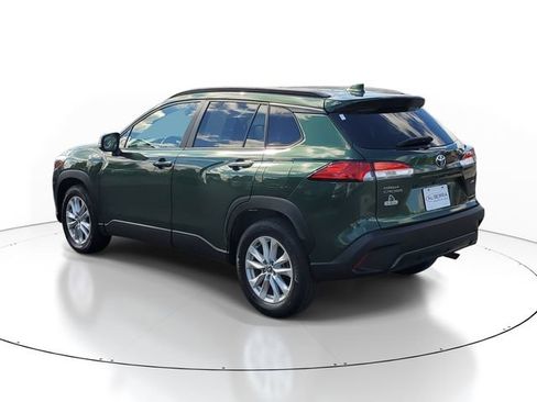 Used 2023 Toyota Corolla Cross LE AWD/4WD image 3