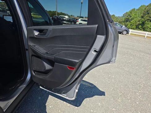 Used 2023 Ford Escape Active AWD/4WD image 44