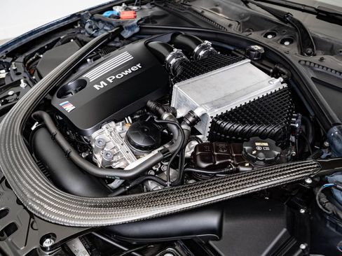 Used 2018 BMW M3 RWD image 45
