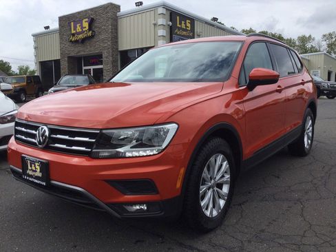 Used 2018 Volkswagen Tiguan S AWD/4WD image 1