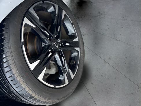 Used 2021 Kia K5 GT-Line w/ GT-Line FWD Premium Package image 41