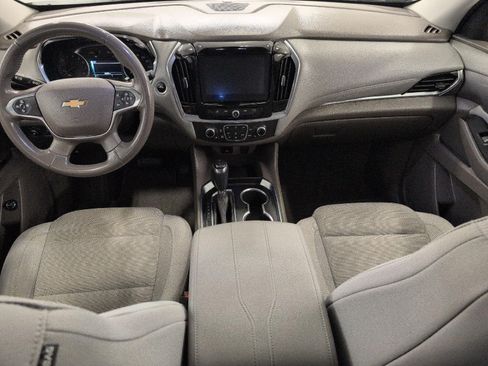 Used 2019 Chevrolet Traverse LT FWD image 7
