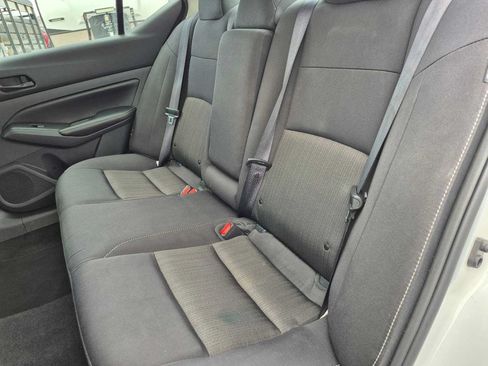 Used 2024 Nissan Altima 2.5 SV FWD image 21