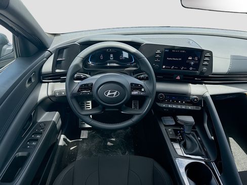 New 2026 Hyundai Elantra SEL Sport Premium FWD image 15