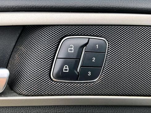 Used 2015 Ford Fusion SE w/ Equipment Group 202A image 31