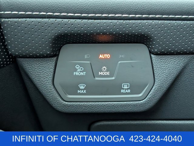 Used 2024 Volkswagen Atlas Cross Sport SE w/ Black Wheel Package FWD image 28