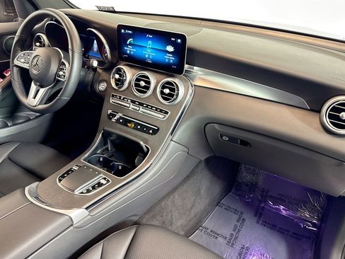 Certified 2022 Mercedes-Benz GLC 300 4MATIC image 27