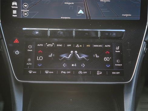 Used 2024 Maserati Grecale GT image 12