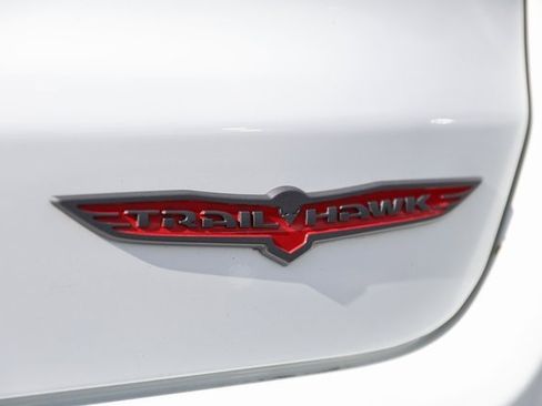 Used 2023 Jeep Compass Trailhawk w/ Trailhawk Convenience Group image 7