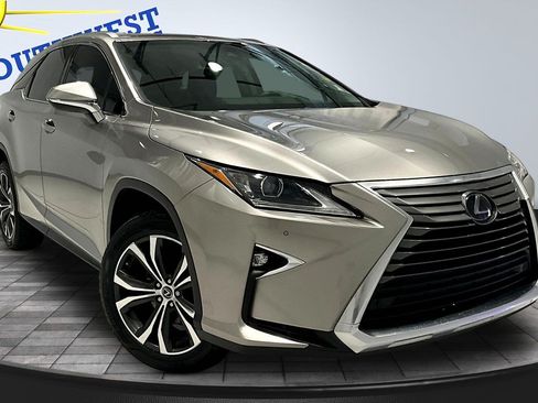 Used 2019 Lexus RX 350 FWD w/ Navigation Package image 3