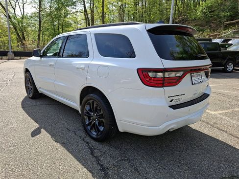 Certified 2023 Dodge Durango GT AWD/4WD image 5