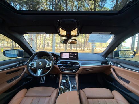 Certified 2023 BMW 540i w/ M Sport Package image 2