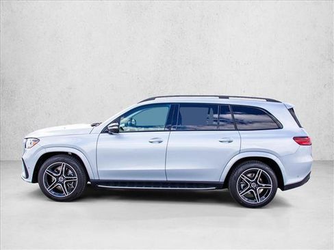 New 2026 Mercedes-Benz GLS 450 4MATIC image 8