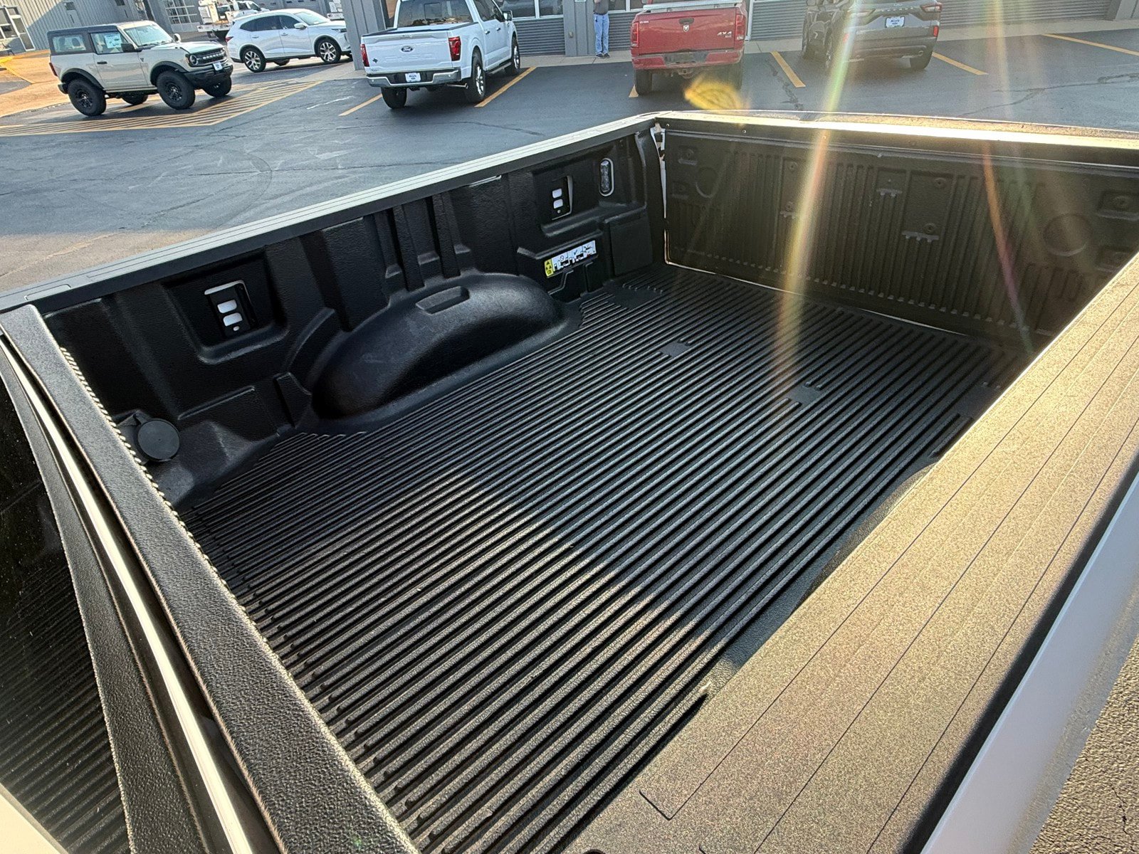 Used 2026 Ford F350 Lariat RWD image 16