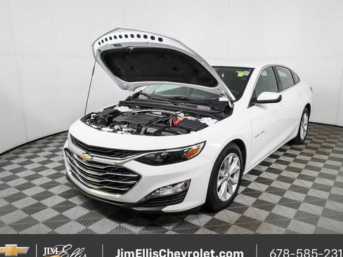 Used 2025 Chevrolet Malibu LT FWD image 30