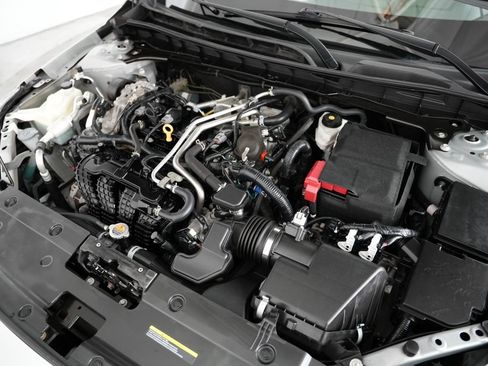 Used 2021 Nissan Altima 2.5 SV FWD image 49
