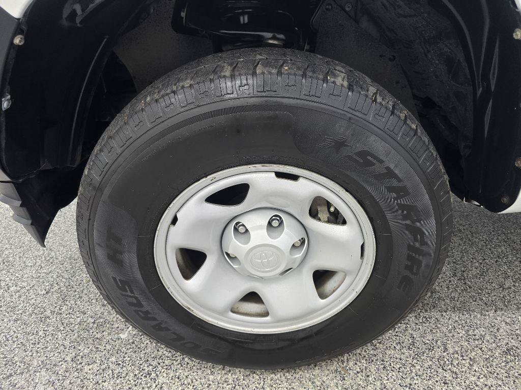 Used 2022 Toyota Tacoma SR RWD image 27