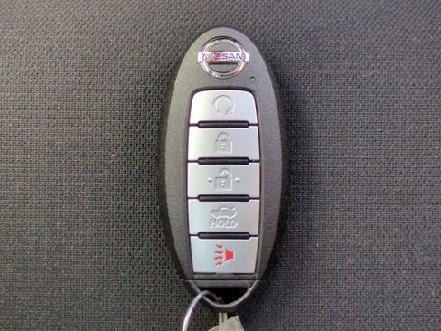 Used 2022 Nissan Sentra SR w/ Electronics Package image 26