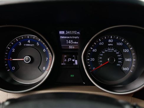 Used 2013 Hyundai Elantra GT w/ Style Pkg image 28