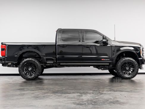 Used 2026 Ford F250 Platinum AWD/4WD image 22