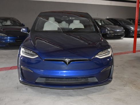 Used 2022 Tesla Model X AWD/4WD image 2