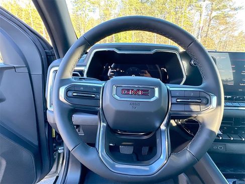 New 2026 GMC Canyon Elevation w/ Convenience Package image 18