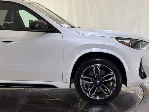 Used 2023 BMW X1 xDrive28i w/ M Sport Package AWD/4WD image 35