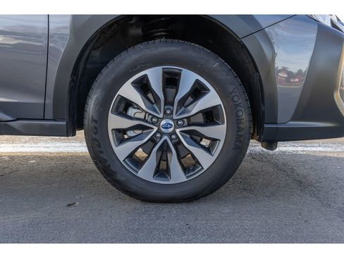 Certified 2024 Subaru Outback Limited image 9