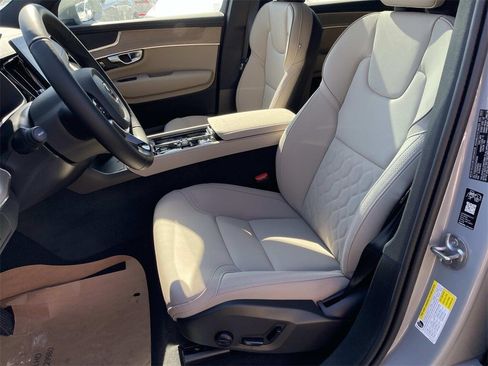 Certified 2026 Volvo XC90 B5 Core AWD/4WD image 20