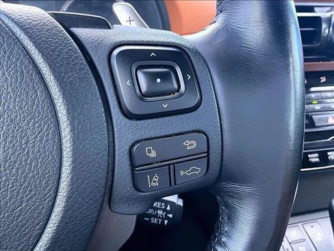 Used 2024 Lexus IS 300 w/ Comfort Package RWD image 21