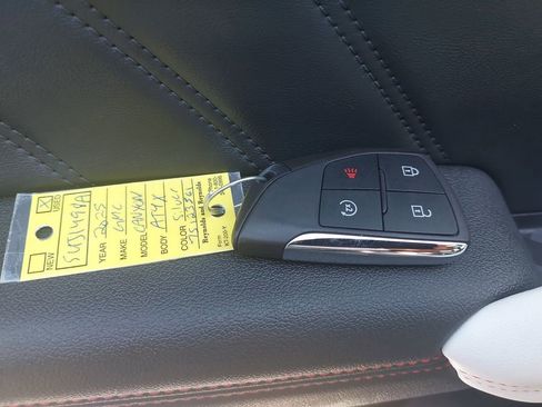 Used 2025 GMC Canyon AT4 w/ AT4X Package image 35