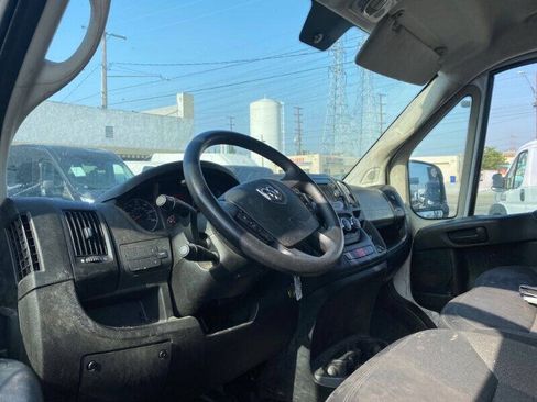 Used 2018 RAM ProMaster 2500 w/ Mopar Trailer Tow Group FWD image 10