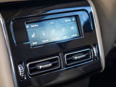 Used 2022 Lincoln Aviator Reserve w/ Equipment Group 201A image 22