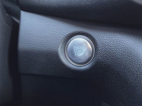 Used 2021 Hyundai Santa Fe SEL image 20