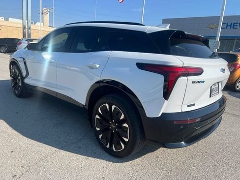 Used 2024 Chevrolet Blazer EV RS AWD/4WD image 4